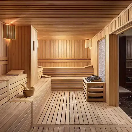 Qoople Legend A - In 100m To The Sea אלאניה