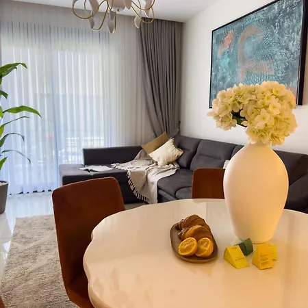 Qoople Legend A - In 100m To The Sea