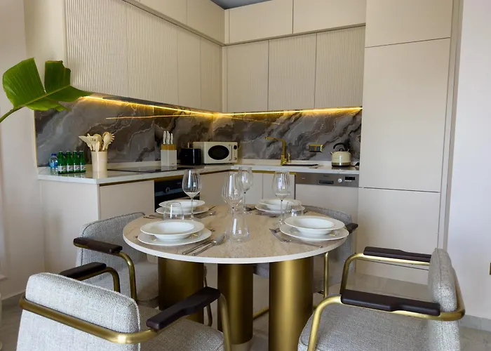 Qoople Legend A - In 100m To The Sea * Alanya