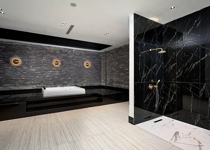 Qoople Legend A - In 100m To The Sea * Alanya