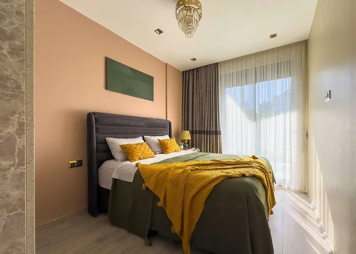 Qoople Legend A - In 100m To The Sea