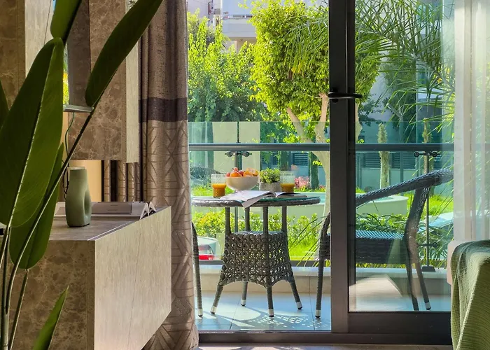 Qoople Legend A - In 100m To The Sea Alanya